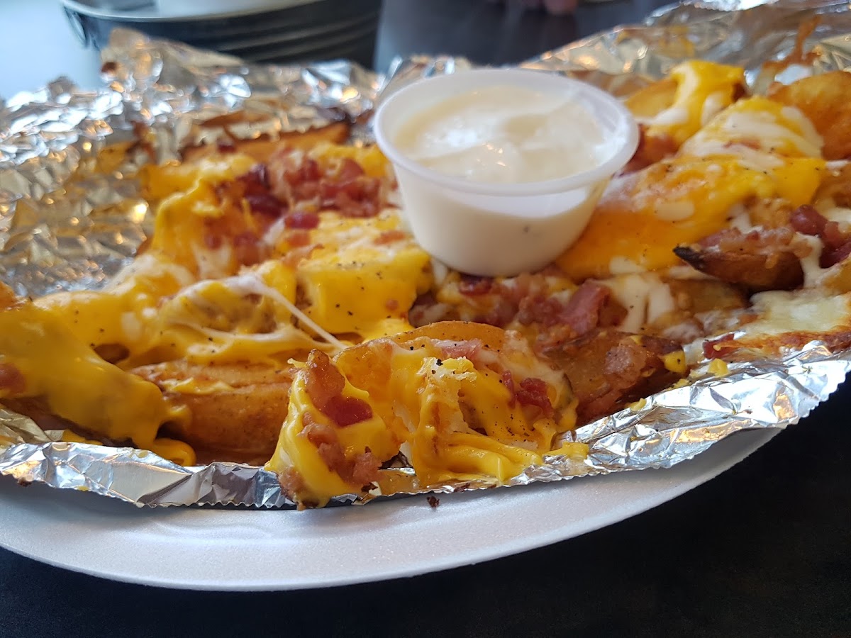 Powerhouse Pizza & Subs-6